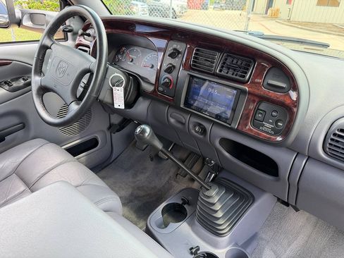 Used 1998 Dodge Ram 2500 Truck 2WD Quad Cab image 42