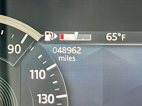 Used 2021 Jaguar F-PACE S AWD/4WD image 8