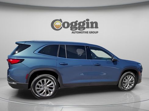 New 2026 Buick Enclave Preferred w/ Super Cruise Package image 17