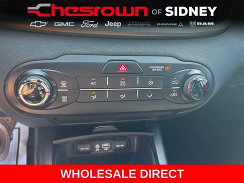 Used 2020 Kia Sorento FWD V6 image 20