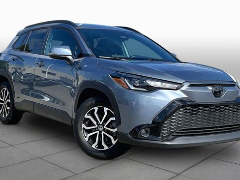 Used 2023 Toyota Corolla Cross AWD Hybrid image 3