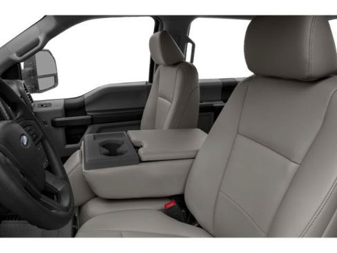 Used 2022 Ford F250 Lariat AWD/4WD image 9