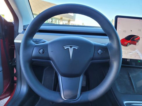 Used 2022 Tesla Model 3 Base image 31