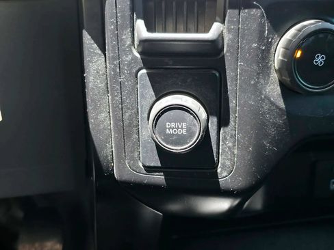 Used 2021 Ford F150 XL w/ Equipment Group 101A High RWD image 25