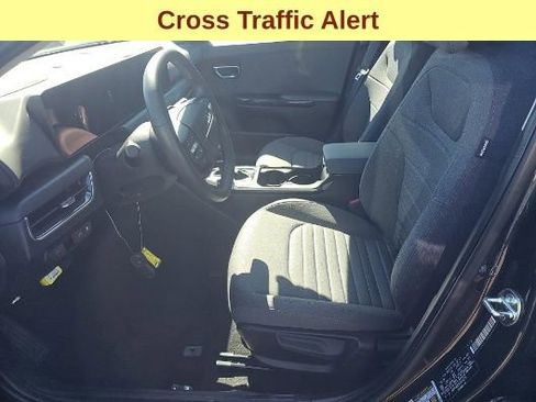 Used 2025 Kia K4 EX image 10
