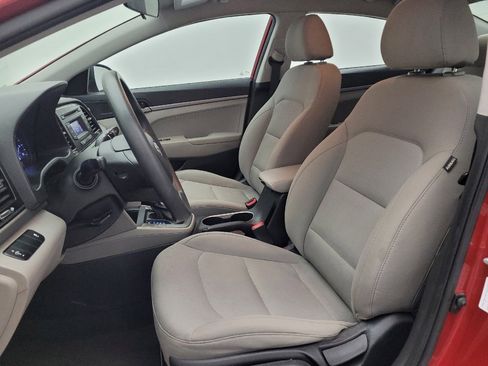 Used 2017 Hyundai Elantra SE w/ Cargo Package image 17