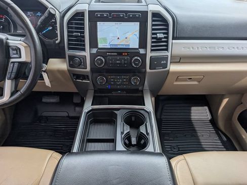 Used 2020 Ford F350 Lariat w/ Lariat Value Package AWD/4WD image 9