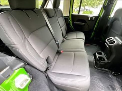 Used 2019 Jeep Wrangler Unlimited Sport S AWD/4WD image 7