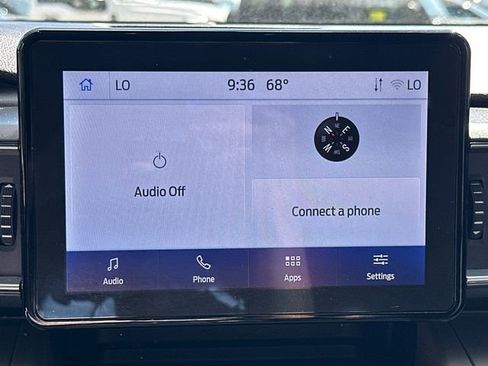 Certified 2023 Ford Explorer XLT w/ Equipment Group 202A AWD/4WD image 34