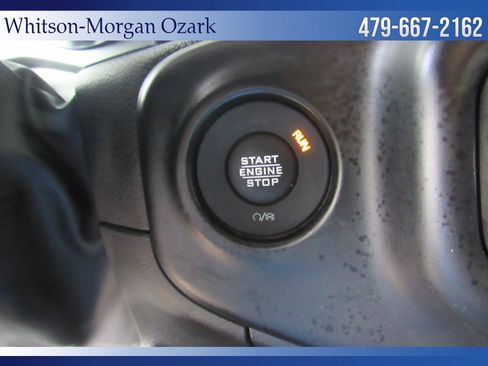 Used 2022 Jeep Wrangler Unlimited Sahara w/ Cold Weather Group AWD/4WD image 45