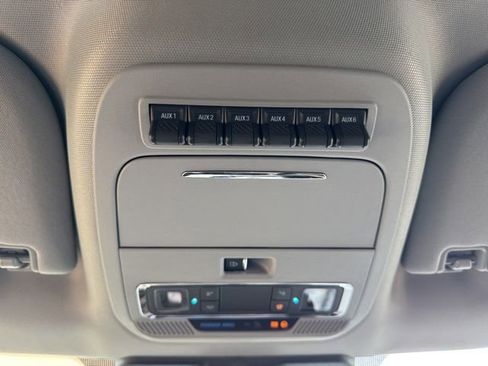 Used 2025 Ford F350 Lariat w/ Chrome Package AWD/4WD image 28