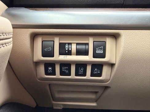 Used 2018 Subaru Outback 2.5i Limited image 28