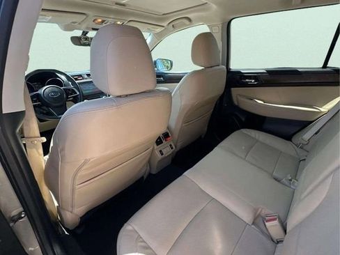 Used 2019 Subaru Outback 2.5i Limited image 19