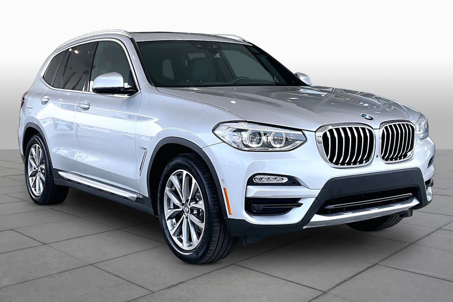 Used 2019 BMW X3 sDrive30i w/ Premium Package RWD image 2