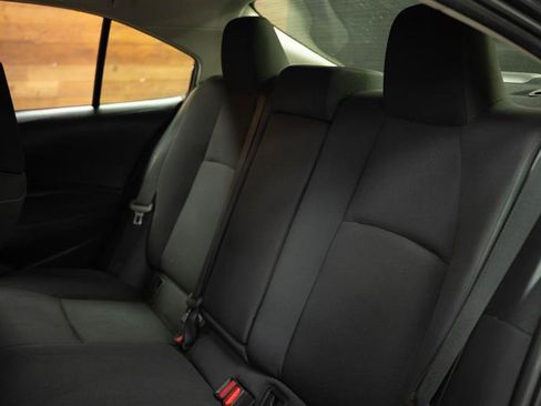 Used 2023 Toyota Corolla LE FWD image 11