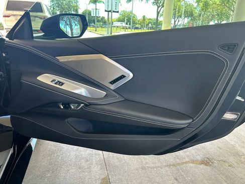 Used 2024 Chevrolet Corvette Stingray Preferred Cpe w/ Z51 Performance Package RWD image 21