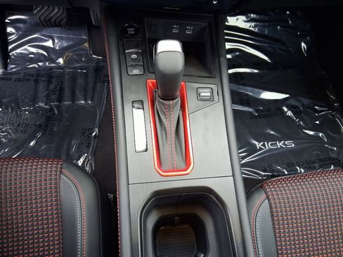 New 2026 Nissan Kicks SR image 14