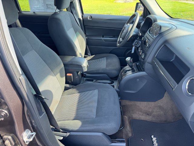 Certified 2016 Jeep Patriot Sport w/ Power Value Group FWD image 14