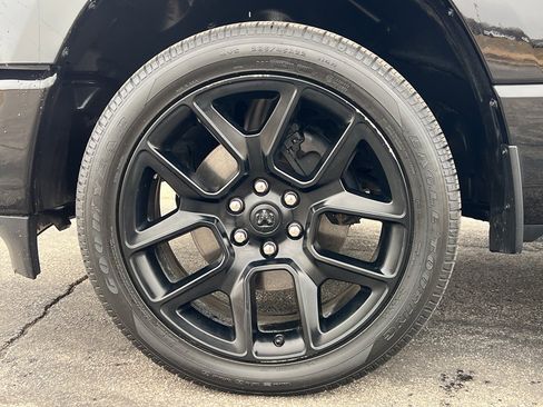 Used 2023 RAM 1500 Laramie image 11