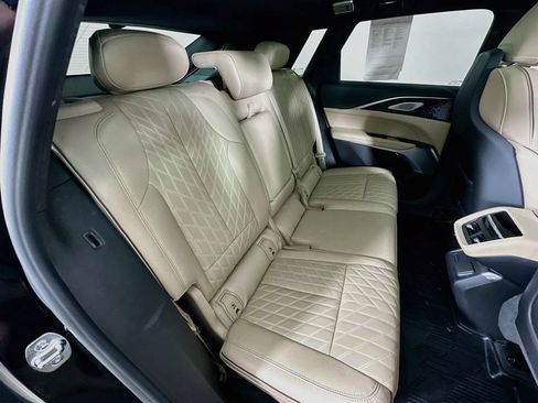 Certified 2026 Cadillac Lyriq Signature Luxury w/ Nappa Leather Package AWD/4WD image 33