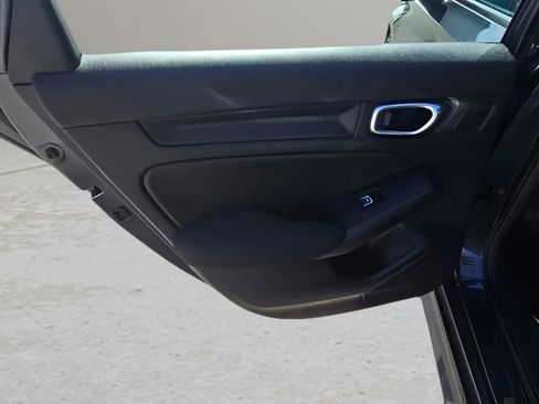 Used 2025 Honda Civic Sport image 11