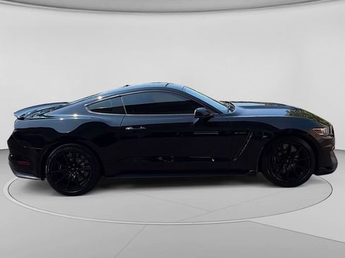 Used 2017 Ford Mustang Shelby GT350 w/ Electronics Package RWD image 6