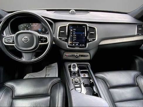 Used 2020 Volvo XC90 T8 Inscription image 12
