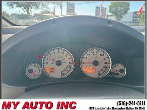 Used 2012 Nissan Xterra PRO-4X w/ Pro-4x Leather Pkg AWD/4WD image 18