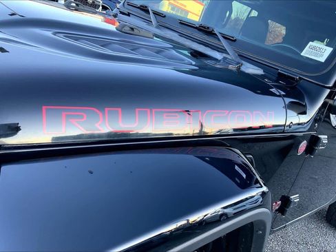 Used 2019 Jeep Wrangler Unlimited Rubicon image 29