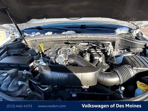 Used 2023 Dodge Durango GT image 9