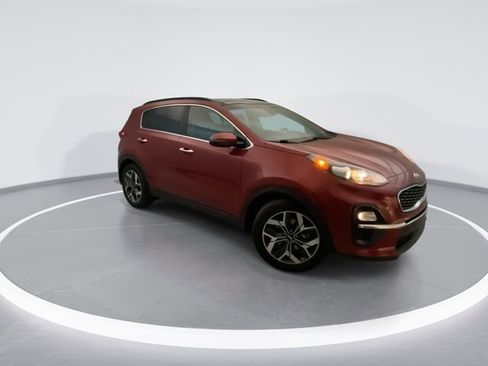 Used 2021 Kia Sportage EX w/ EX Technology Package FWD image 8