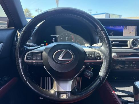 Used 2017 Lexus GS 200t F Sport image 9