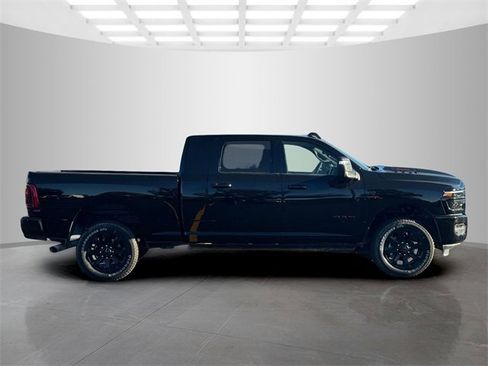 New 2025 RAM 2500 Laramie image 8