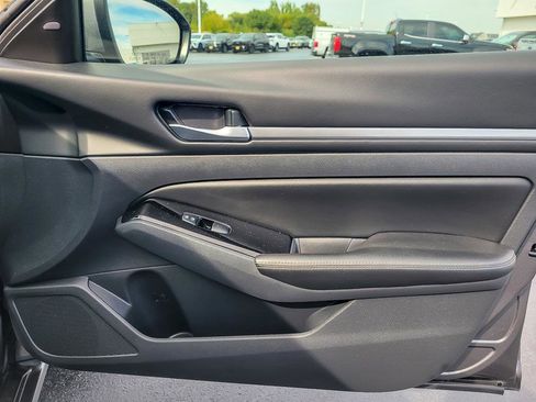 Used 2023 Nissan Altima 2.5 SV image 26