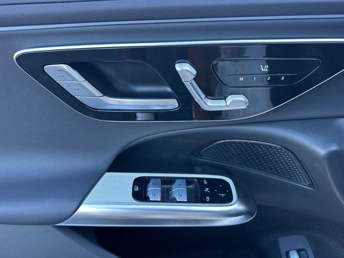 New 2026 Mercedes-Benz E 450 4MATIC Sedan image 11