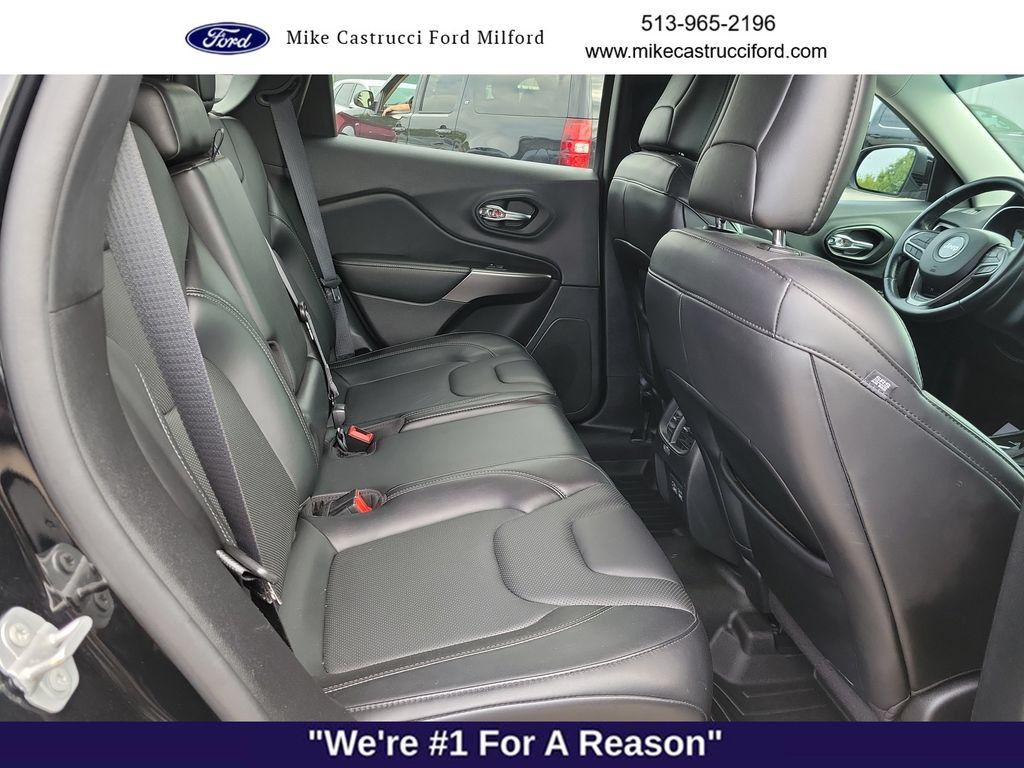 Used 2021 Jeep Cherokee Latitude Lux AWD/4WD image 25