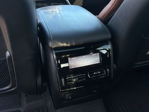 Used 2023 Lincoln Aviator Reserve w/ Equipment Group 201A image 21