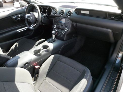 Used 2015 Ford Mustang Convertible w/ Equipment Group 051A image 10