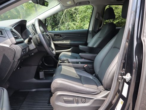 Used 2024 Honda Odyssey EX-L image 15