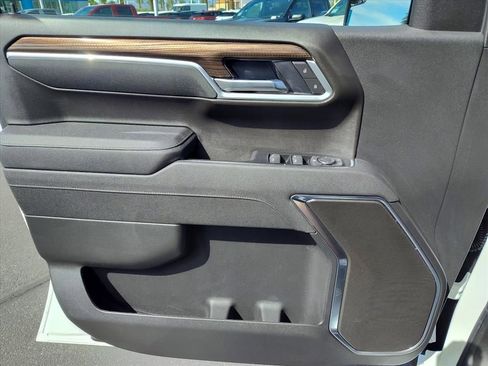 New 2026 Chevrolet Silverado 1500 RST w/ RST Select Package image 9