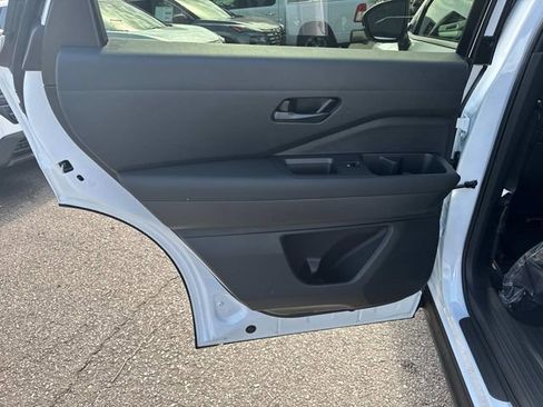 New 2026 Nissan Pathfinder Rock Creek AWD/4WD image 15
