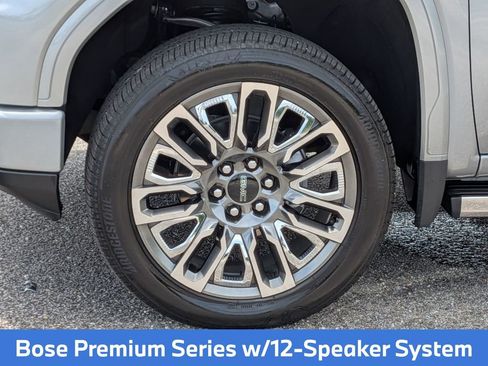 Used 2025 GMC Sierra 1500 Denali Ultimate AWD/4WD image 12