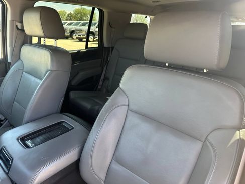 Used 2015 Chevrolet Tahoe LT w/ Luxury Package AWD/4WD image 15