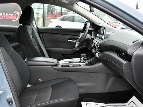 Used 2024 Nissan Sentra SV image 38