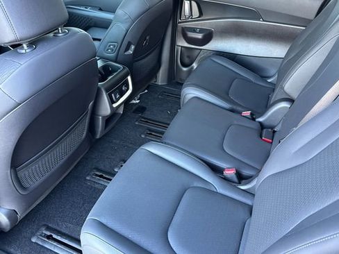 New 2026 Kia Carnival SX Prestige FWD image 14