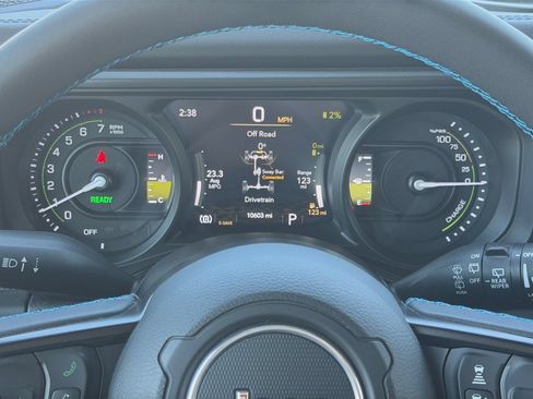 Used 2024 Jeep Wrangler Unlimited Rubicon 4xe AWD/4WD image 36