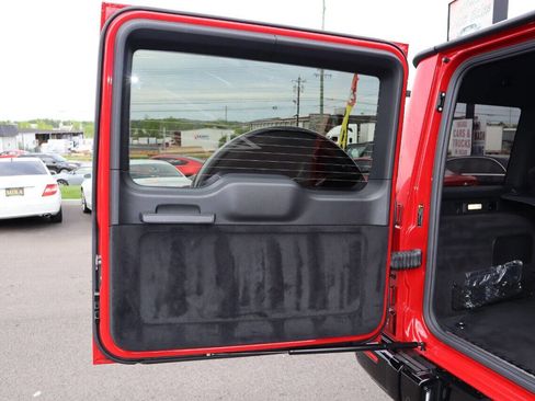 Used 2021 Mercedes-Benz G 550 image 34