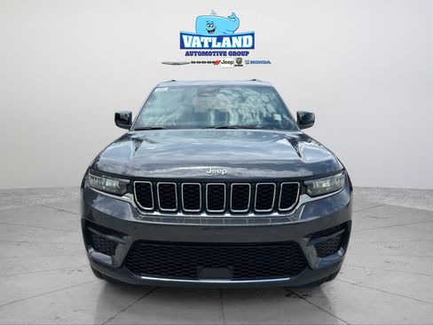 New 2026 Jeep Grand Cherokee 2WD image 21