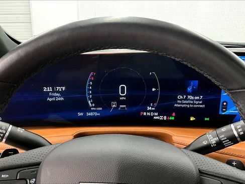 Used 2025 Cadillac XT4 Sport AWD/4WD image 29