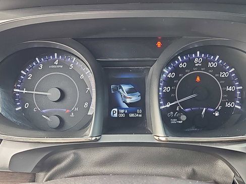 Used 2016 Toyota Avalon XLE Plus image 27